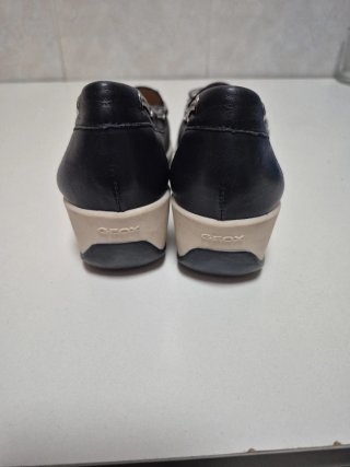 Zapatos Geox Mujer Azul Marino y Beige