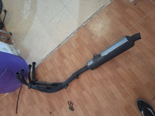 Escape completo Yamaha FZR 600 1989 Original