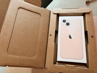 iPhone 13 Rosa