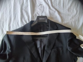 Traje Emidio Tucci Negro. Muy buen estado