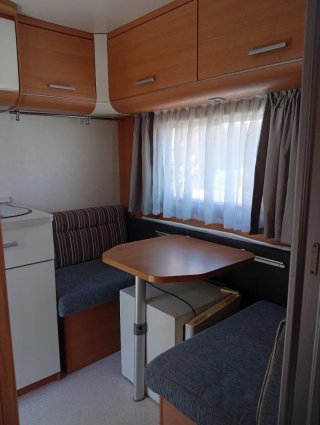 Caravana Eifelland Holiday 395HF