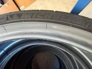 Neumáticos 265/30ZR20 Michelin 94Y