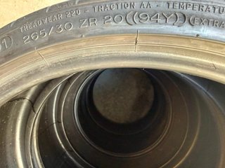 Neumáticos 265/30ZR20 Michelin 94Y