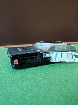 Lotto 8 Fotocamere Vintage Y2K - Parts / Set Props