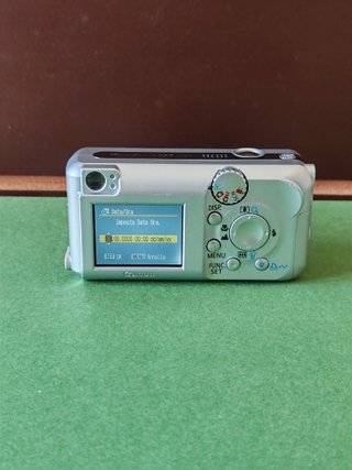 Lotto 8 Fotocamere Vintage Y2K - Parts / Set Props