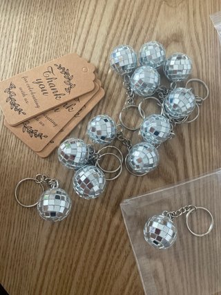 Llaveros Disco Bolas Set 10 + Bolsitas y tarjetas