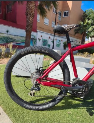 Bicicleta Mondraker Play 2 Dirt Roja