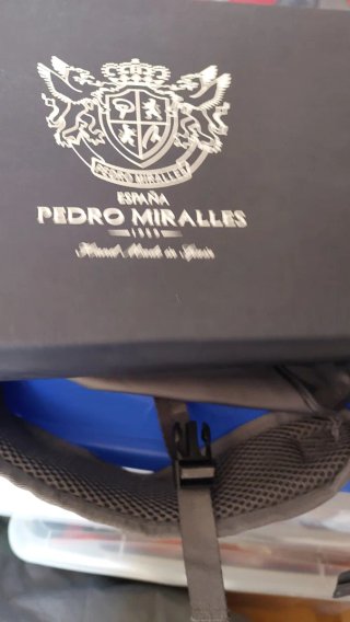 Zapatos de tacón rojos