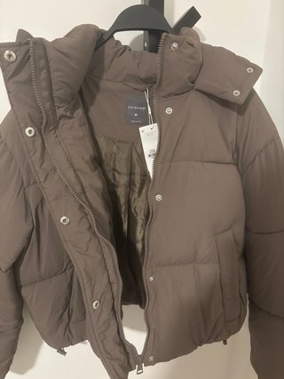 Chaqueta plumífero marrón Primark