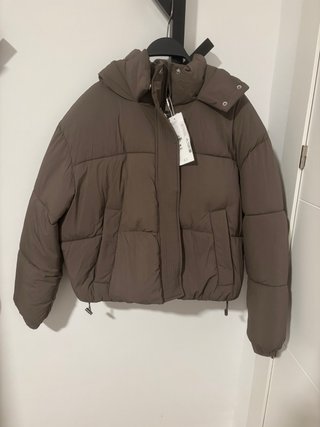 Chaqueta plumífero marrón Primark