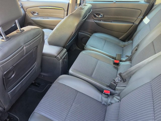 Renault Scenic Gris 130 CV TOM TOM