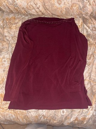 Maglia bordeaux spalle scoperte