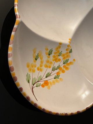 Centrotavola antico in ceramica