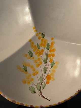 Centrotavola antico in ceramica
