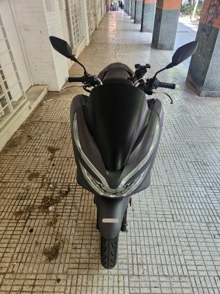 Honda PCX 125cc Negra