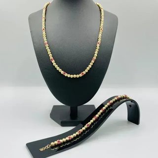 Pulsera Bolas Diamantadas y Piedras Rojas 18K