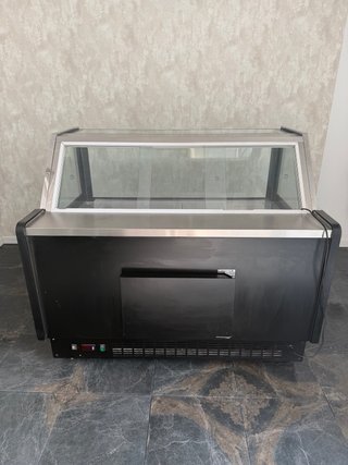 Vitrina expositora refrigerada