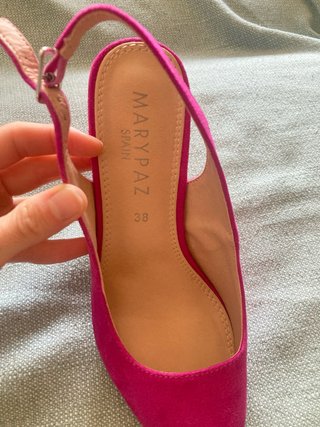 Zapatos de tacón rosas. Talla 38