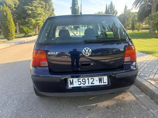 Volkswagen Golf 1998 1600 5p