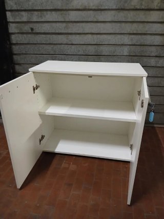 Mobiletto armadietto con chiave