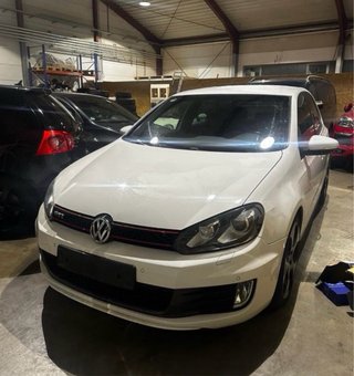 STOCK GOLF GTI/R