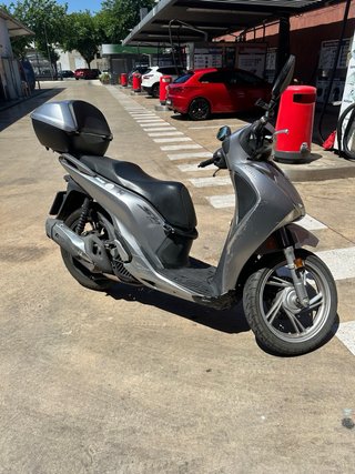 Honda SH125i Scoopy Plata
