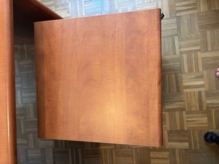 Mesa de despacho grande de madera