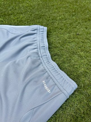 Pantalón chándal Adidas gris