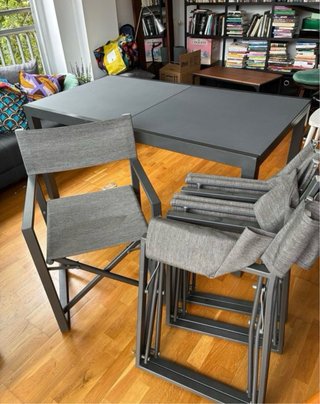 Mesa extensible metal gris + sillas
