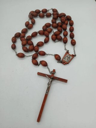 Grande rosario in legno da appendere