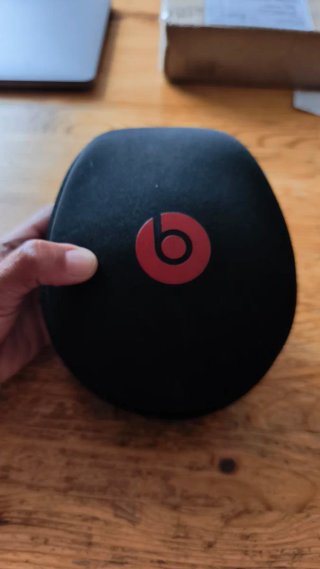 Auriculares Beats Solo Wireless Dorados