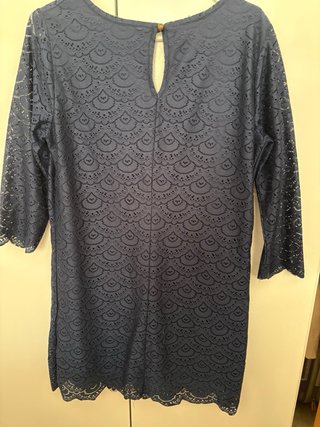 Vestido encaje azul marino Stradivarius Talla L
