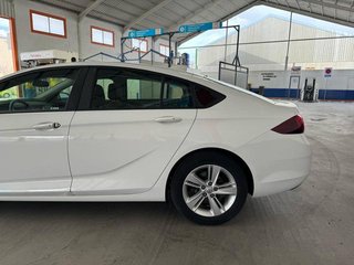 Opel Insignia Sports Tourer 1.6 CDTI S&S Turbo D Selective 100 kW (136 CV)
