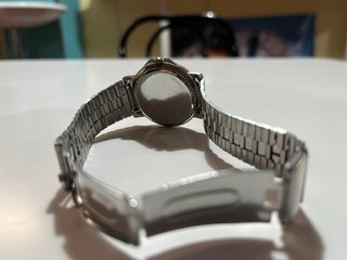 Reloj Quartz Esfera Negra caja y cadena de acero