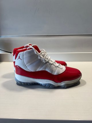Jordan 11 Cherry Talla 45