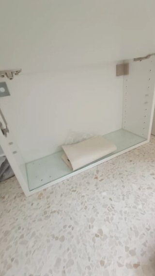 Mueble auxiliar colgante Lillangen blanco