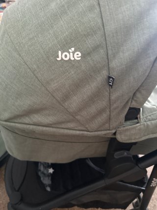 Cuco y Silla de Paseo Joie Verde Bebé versatrax
