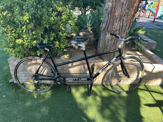 Bicicleta tandem Scott da strada