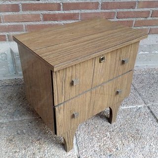 Mesita de noche retro madera
