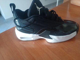 Zapatillas Nike Shox R4 Negras Talla 37,5