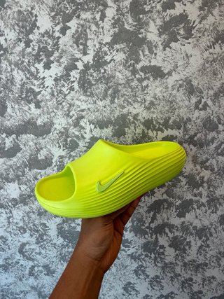Chanclas Nike Verdes