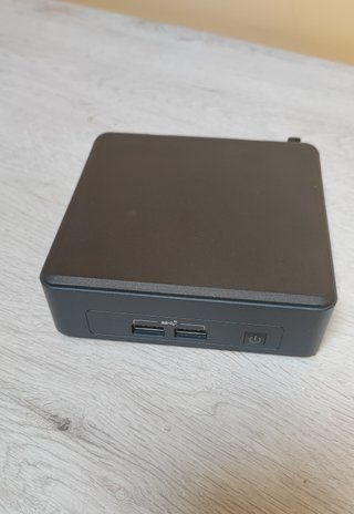 Intel NUC 11 i3 - 8GB RAM | 500GB NVMe