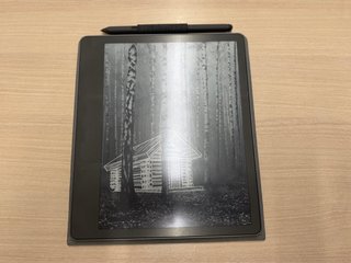 Amazon Kindle Scribe 64 GB + Cover