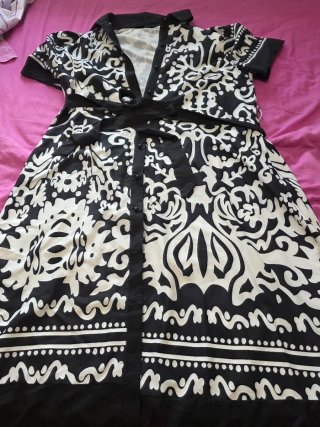 Vestido estampado blanco y negro