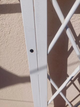 Reja de hierro macizo blanca
