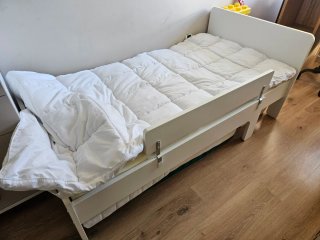 Cama infantil Ikea ampliable blanca