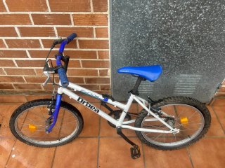 Bicicleta Orbea 20 Blanca y Azul