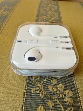 Auriculares iPhone Originales. A ESTRENAR