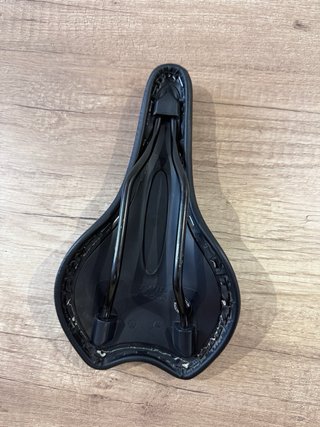 Accesorios bicicleta, casco, antirrobo, sillín