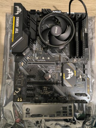 64GB RAM (2x32GB) DDR4 3000MHz Corsair